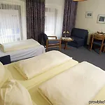 Lavilo Hotel Straßgang 3*