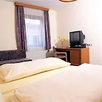 Meyer, Familie Orthacker 3* Graz