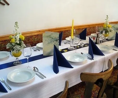 Πανσιόν Fruehstueckspension Meyer, Familie Orthacker 3*
