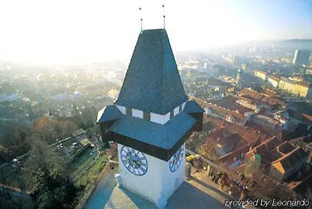 Lavilo Strassgang Pensión