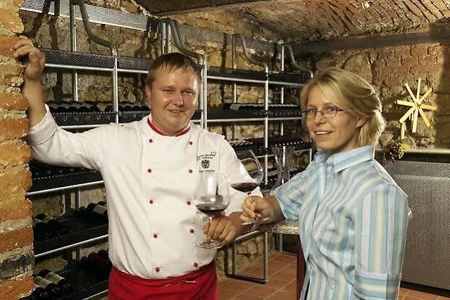 Гостьовий будинок Fruehstueckspension Meyer, Familie Orthacker 3*